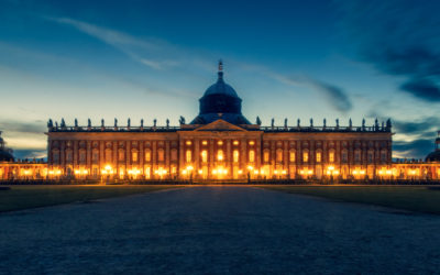 Schloss Sanssouci im Herbst